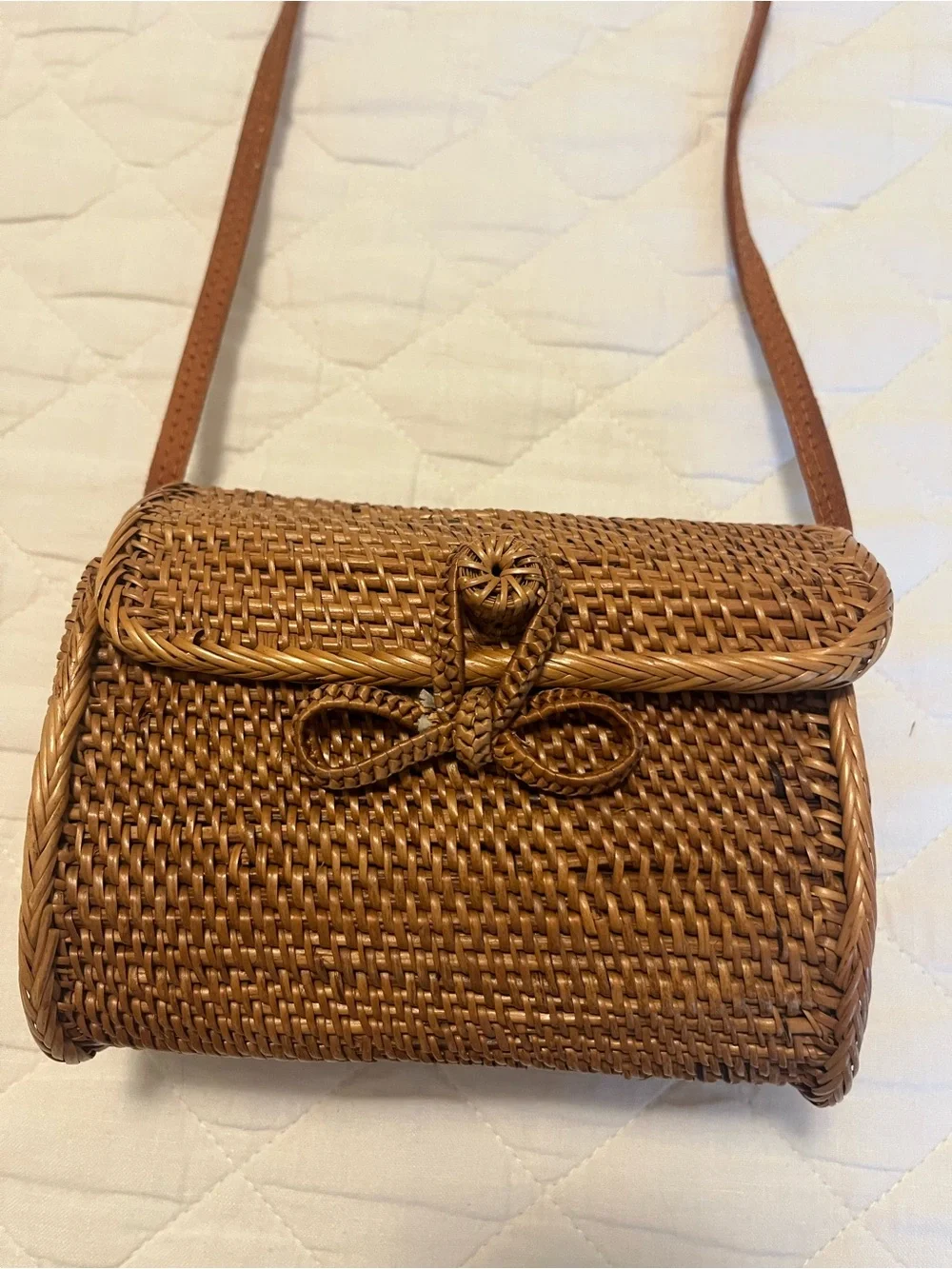 Bembien Woven Straw Crossbody Bag - Tan